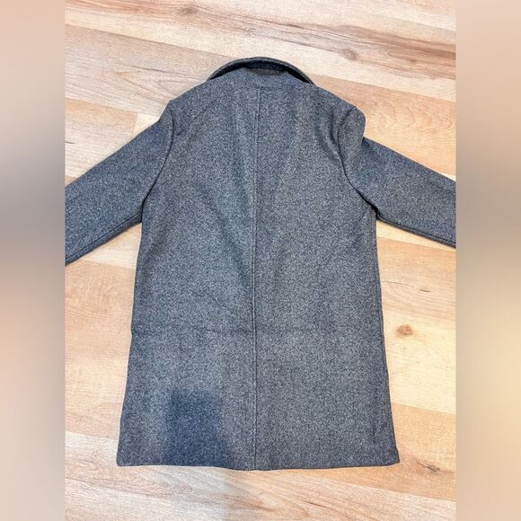 New without tags Gray wool like coat - Picture 9 of 9